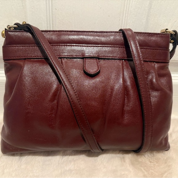 ETIENNE AIGNER SNAP FLEX-FRAME CLOSURE OXBLOOD BURGUNDY CORDOVAN CROSSBODY BAG - Picture 4 of 14